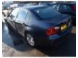 dezmembrez bmw 318i  an 2006