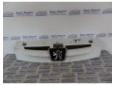 grila fata peugeot partner 1.9d