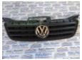 grila fata vw touran 1.9tdi