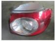 stop dreapta vw golf 5