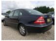 vindem broasca usa fata de mercedes c180 (w203)