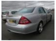 vindem broasca usa spate mercedes c 203 cdi din dezmembrari