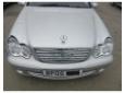 vindem capota far radiator mercedes c 220 cdi