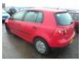 vindem elemente caroserie vw golf 5