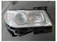 vindem far dreapta 8200412745c renault megane 2 1.9dci