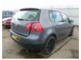 vindem injector pentru vw golf 5 2.0fsi an 2006
