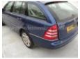 vindem  piese auto mercedes c 220 cdi