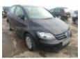 vindem usi vw golf 5 plus 1900tdi