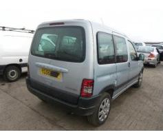 aripa dreapta fata peugeot partner   2008/04 - in prezent