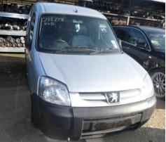ambreiaj volanta peugeot partner 1.6hdi 9hw