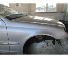 aripa dreapta fata mercedes c 220 cdi din dezmembrari