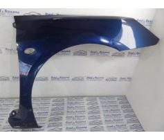 aripa dreapta fata peugeot 307 an 2004