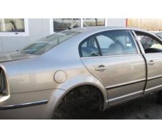 aripa dreapta spate skoda superb 2.5tdi aym