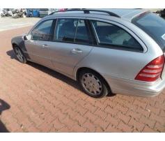 aripa stanga spate mercedes c 203 270 cdi combi