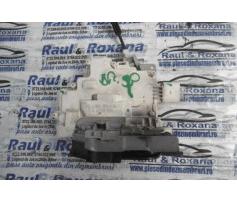 broasca dreapta spate audi a4 2.0tdi cag