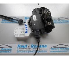 broasca stanga fata vw caddy 1.9tdi bls 77kw