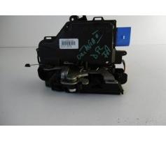 broasca usa dreapta fata skoda oactavia 2 3d837016ac