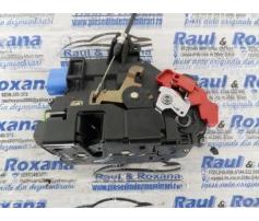 broasca usa dreapta fata vw golf 5 1.6fsi cod motor blf