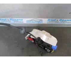 broasca usa fata stanga vw golf 5 2.0sdi