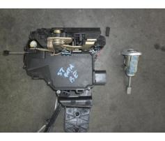 broasca usa fata volkswagen passat (3b3) 2000/11-2005/03