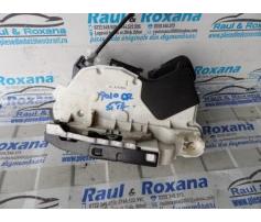 broasca usa stanga fata vw polo 6r 1.6tdi
