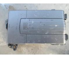 carcasa baterie  volkswagen golf 6  (5k1) 2008/10-2012/10