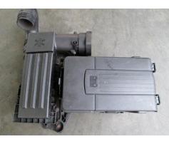 carcasa baterie  volkswagen passat  (3c2) 2005/08 -2010/08