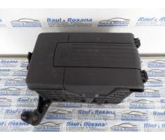carcasa baterie vw jetta 2.0tdi bkd cod 1k0915333c