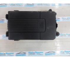 carcasa baterie vw passat b7 2.0fsi 1k0915333c