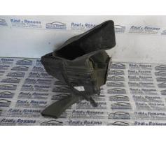 carcasa filtru aer audi a4 2.0tdi cag  8t0133837