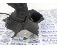 carcasa filtru aer audi a4 2.0tdi cag combi 8k0133837t