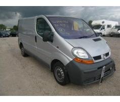 aripa dreapta fata renault trafic 2 2001-2007