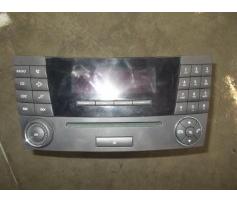 cd audio mercedes e 320 cdi w211 a2118209889