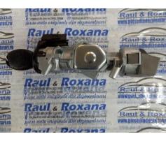 contact cu cheie ford focus 2 combi 1.8tdci 3m51-3f880-ac