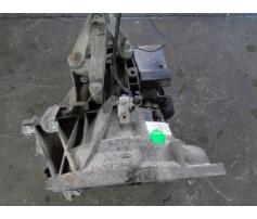 cutie viteza 5 trepte ford focus 2 1.6b 98wt-7f096-ac