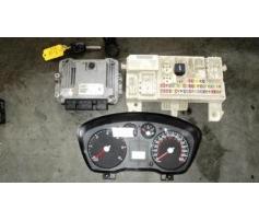 display bord  ford focus 2  2005/04-2011