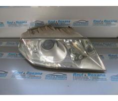 far dreapta fara xenon skoda octavia 2 1.9tdi bkc