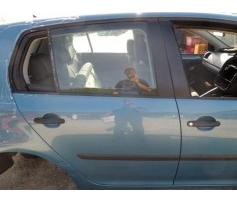 geam dreapta spate vw golf 5 1.4fsi
