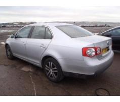 macara geam dreapta spate vw jetta 2.0tdi bkd