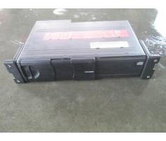 magazie cd 8370925 bmw 320 2.0d e46