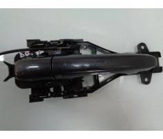 maner usa fata volvo s60 2.0d