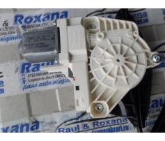 motoras macara stanga spate audi a4 2.0tdi cag 8k0959811a