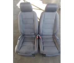 scaun fata vw touran 2.0tdi bkd