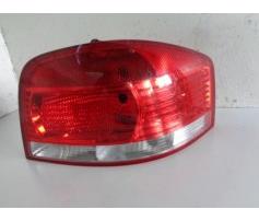 stop dreapta audi a3 2usi