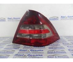 stop dreapta mercedes clasa c (w203) 2.2cdi