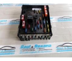 tablou sigurante vw passat b7 2.0fsi 3c0937125