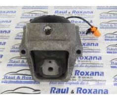 tampon motor audi a4 2.0tdi cag combi 8k0199381kf