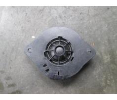 vand boxa audi a4 2.0tdi caga 8t0035397