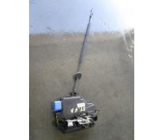 vand broasca usa fata dreapta  vw golf 5 1.6fsi
