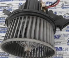 ventilator habitaclu audi a5 3.0tdi ccw 8k1820021